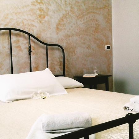 La Gemma Del Salento Rooms&Apartments Racale Zewnętrze zdjęcie